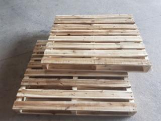 Pallet gỗ 2 hướng nâng - đáp ứng tốt cho mảng công việc nào?