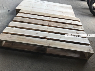 Pallet Gỗ Bốn Hướng Nâng - Tải Trọng 2 Tấn