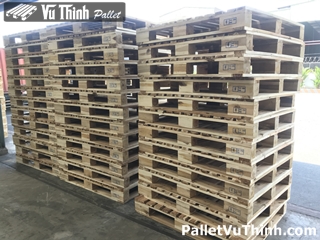 Pallet Gỗ Kho Logistics
